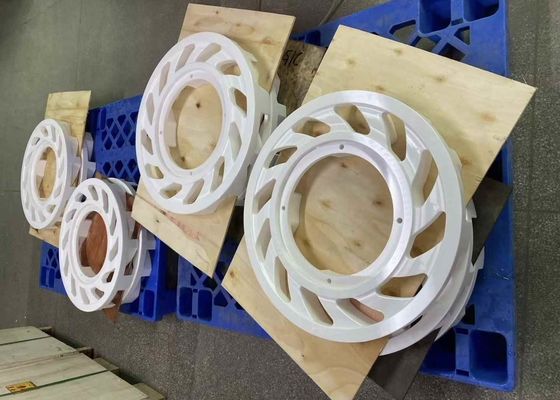 밀도 3.8-3.9 G/cm3 굽힘 강도 400 MPa Al2O3 세라믹 전원 모듈의 높은 마모 저항