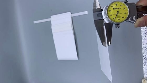 지르코니아 세라믹 컷러 플랑저로 정밀 절단 9.5 KV/mm 다이 일렉트릭 강도