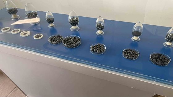 다재다능한 실리콘 나이트라이드 세라믹 / SI3N4 세라믹 볼 온도 응용 프로그램