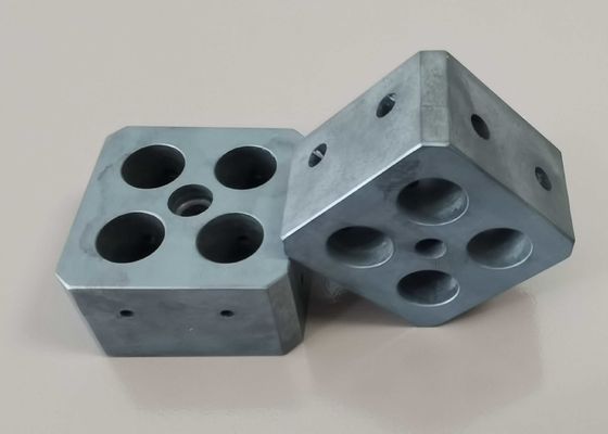 자동 SI3N4 실리콘 질화물 세라믹스 고장 전압 20-25KV/mm