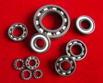 3.2 G/cm3 밀도 검은색 / 회색 SI3N4 세라믹 공 6.1 MPa 파열 강도