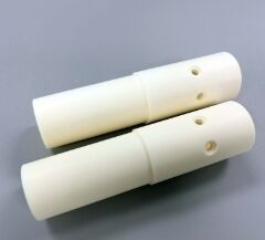 단열 저항 1012 오hm 센티미터 알루미늄 산화물 세라믹 제공 라디오 주파수 기능 및 전기 단열